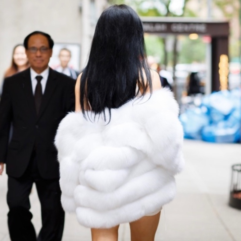 ❤️Real fox fur white jacket detachable sleeves